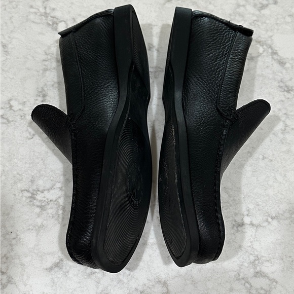 Bally Pebble Leather Loafers - Picture 2 of 3